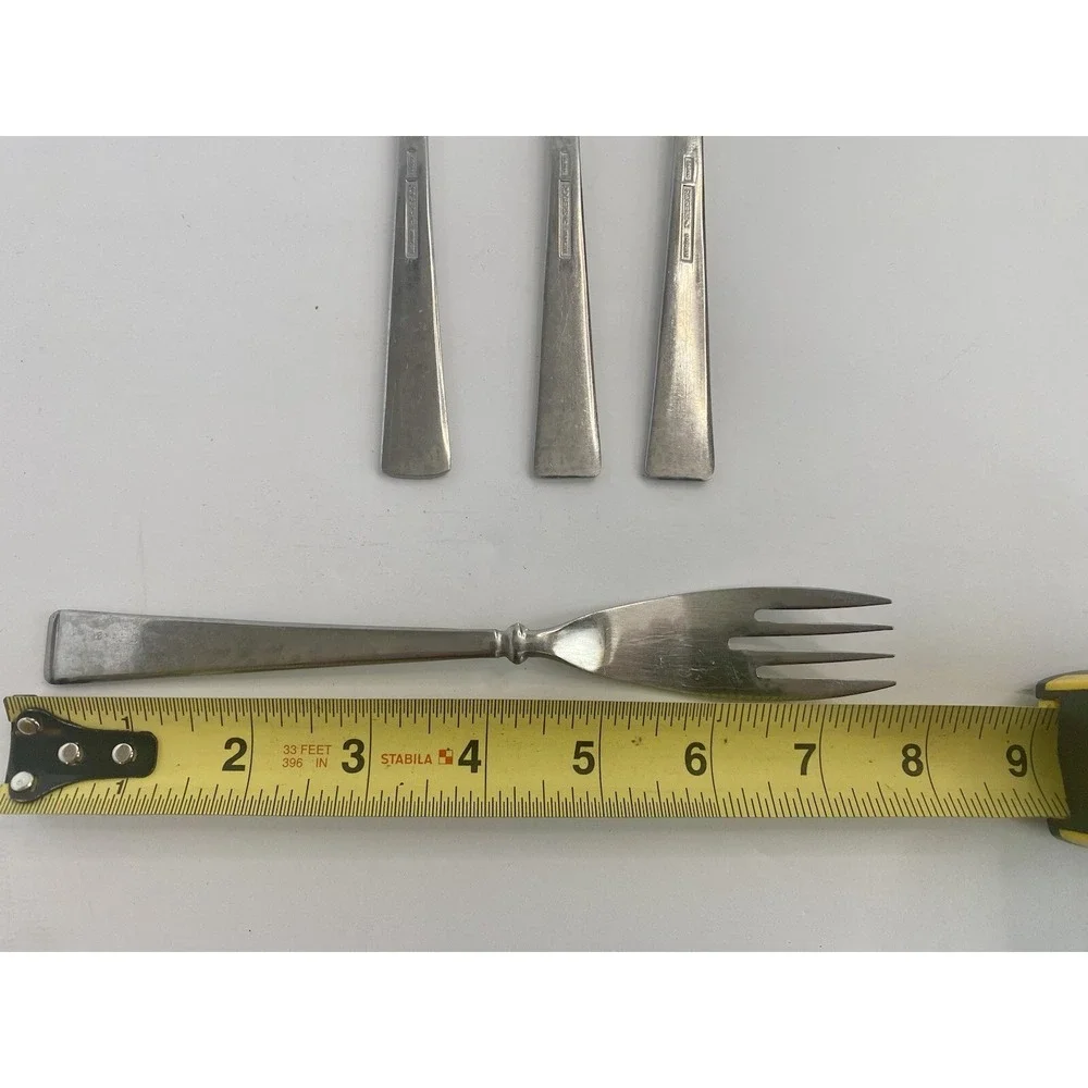 Salad Forks Stanley Roberts Rogers SRB60 Japan Stainless Lot Of 4 Replacements
